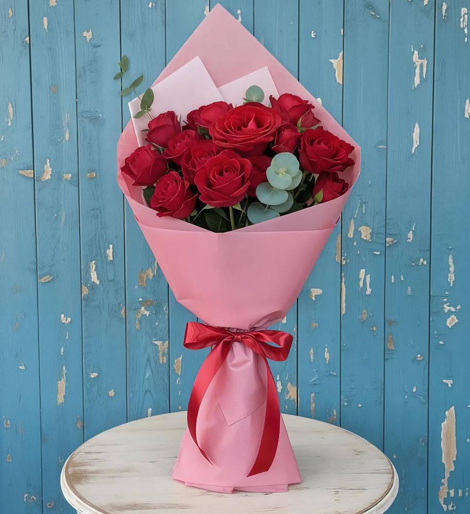 Букет цветов из: Розы в Заклинье