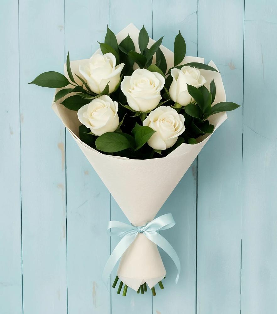 Букет цветов из: Розы в Заклинье