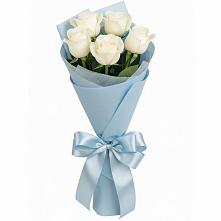 Букет 5 Белых роз Проуд в Заклинье