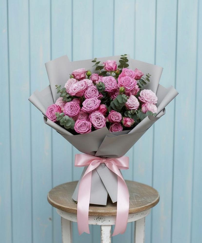 Букет цветов из: Розы в Заклинье