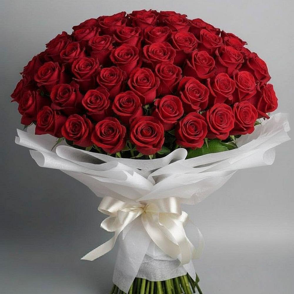 Букет 101 Красная роза Блэк Мэджик в Заклинье