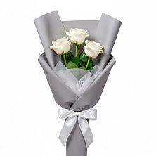 Букет 3 белые розы в Заклинье