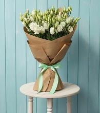 Букет цветов из:  Лизиантусы в Заклинье