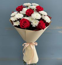 Букет цветов из:  Розы и Хризантемы в Заклинье