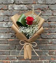Букет цветов из:  Розы в Заклинье
