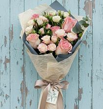 Букет цветов из:  Розы в Заклинье
