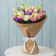 Букет цветов из:  Лизиантусы в Заклинье